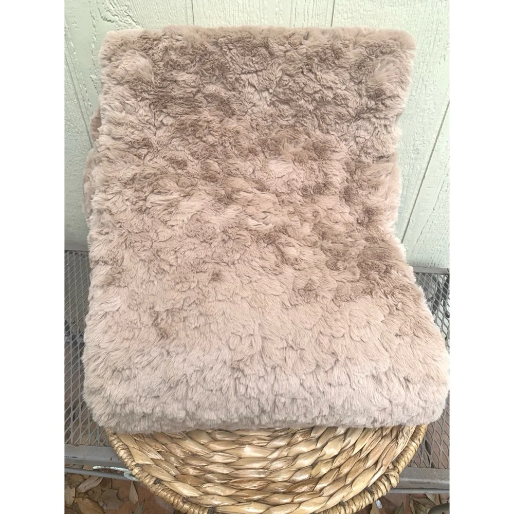 Anthropologie Tranquil Faux Fur Throw Blanket Taupe